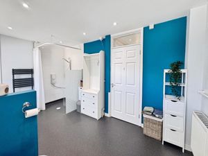 STATION ROAD- click for photo gallery